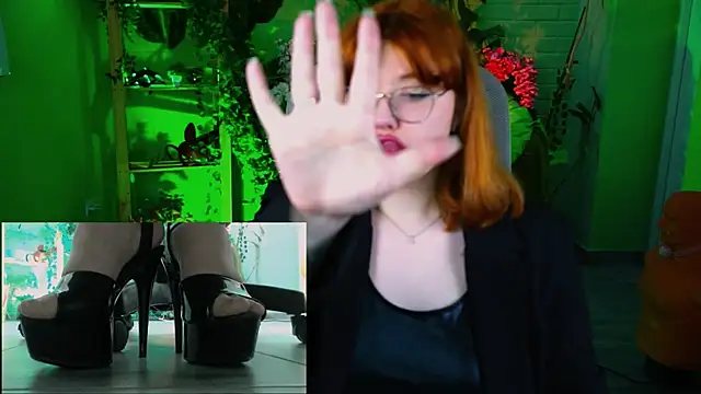 StaceyJensen online show from 04/22/26, 09:33