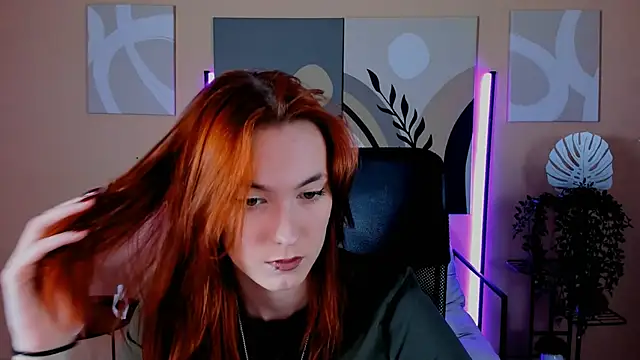 SierraHarper online show from 12/01/25, 07:35