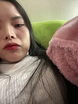 Hong8999 online show from 11/28/25, 11:57