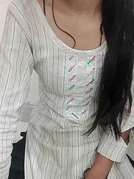 Alli8900 online show from 03/18/26, 07:17