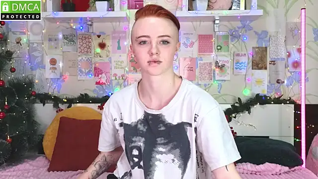 Snapshot of sSugarRush chatting on 12/16/25, 04:12 sSugarRush online show from 12/16/25, 04:12