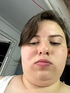 Kitty Bms  online show from 12/15/25, 06:45