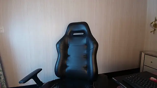 DAKOTA SAKURA online show from 03/31/26, 12:49