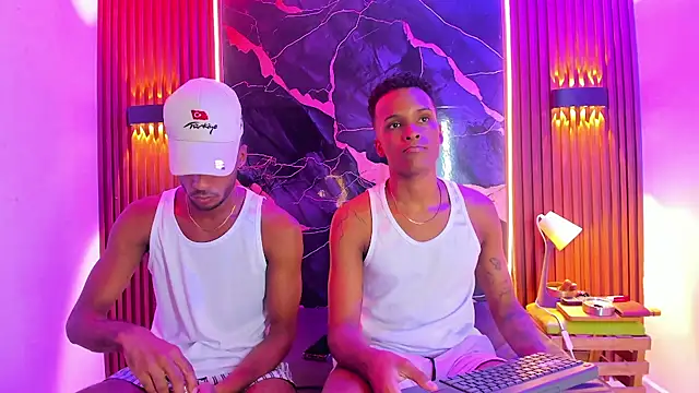 Black Guys Pervert  online show from 11/24/25, 12:16