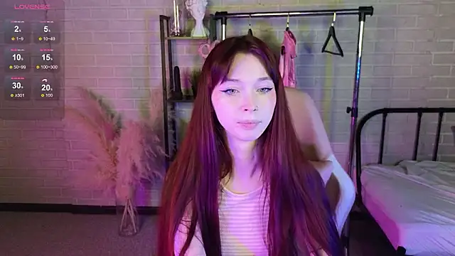 Snapshot of miiss_jessica chatting on 03/06/26, 01:24 miiss jessica online show from 03/06/26, 01:24