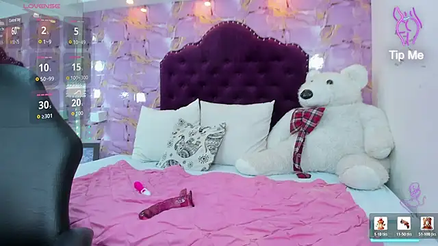 thalia nichols online show from 04/04/26, 07:55