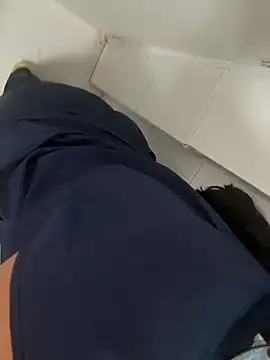 Snapshot of aricub chatting on 01/17/26, 08:45 aricub online show from 01/17/26, 08:45