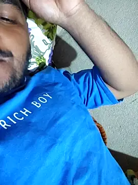 desi alpha boy online show from 01/10/26, 03:36