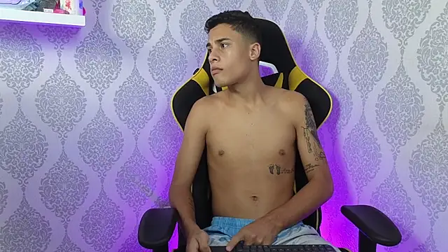 The big twink x online show from 11/25/25, 07:47