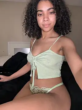 Kiki hammyy online show from 02/19/26, 02:51