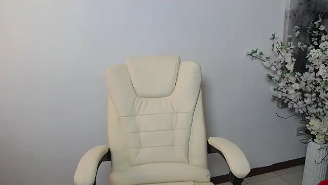 Brandy Gem online show from 04/19/26, 07:40