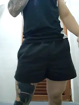 Snapshot of Valerious180 chatting on 12/03/25, 05:22 Valerious180 online show from 12/03/25, 05:22