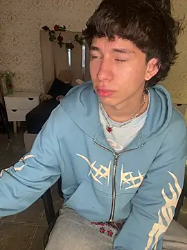 kaelwolf tay online show from 04/05/26, 11:29