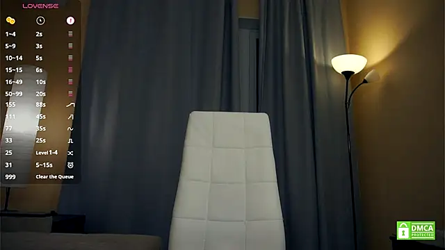 Snapshot of ToyaPletz chatting on 12/13/25, 07:53 ToyaPletz online show from 12/13/25, 07:53