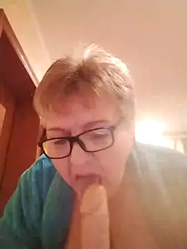 MillanaOcean online show from 11/27/25, 04:42