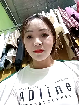 Snapshot of bong-ngo- chatting on 11/26/25, 12:17 bong-ngo- online show from 11/26/25, 12:17