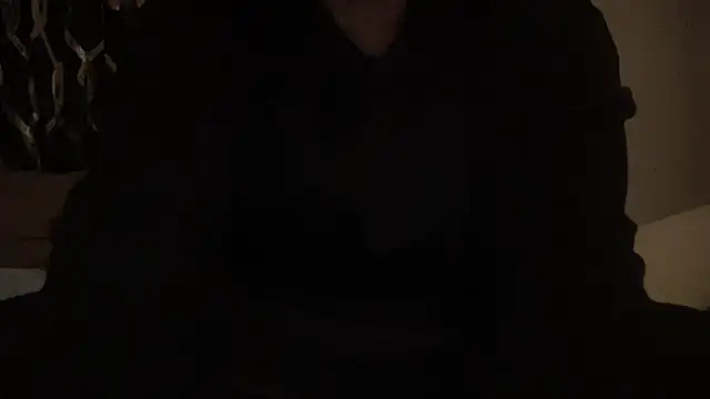 Snapshot of ELpatronn94 chatting on 12/04/25, 09:45 ELpatronn94 online show from 12/04/25, 09:45