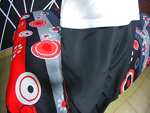 HouseOfHeat online show from 11/24/25, 01:33