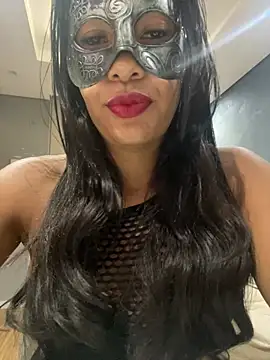 LunnaMaska online show from 01/10/26, 01:40