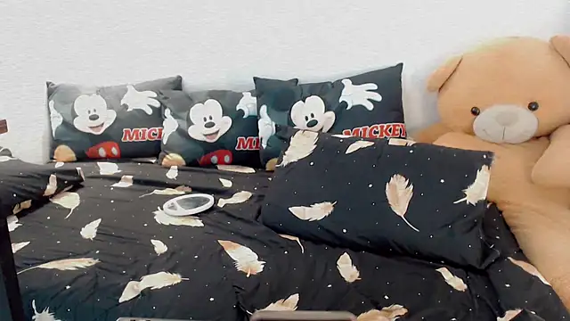 naugtysweetmargo69 online show from 12/05/24, 04:42