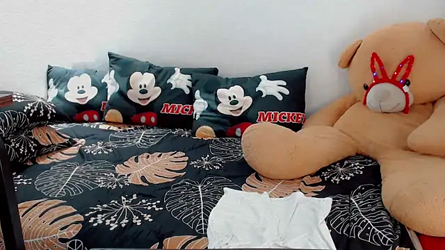 naugtysweetmargo69 online show from 12/19/24, 11:14