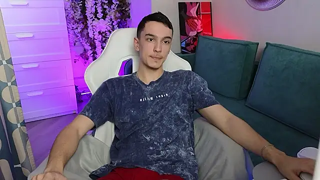 MoonlinSkinn online show from 02/20/26, 06:26