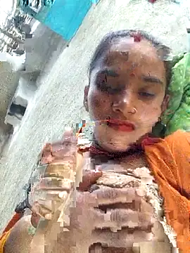 Uma sain online show from 04/06/26, 09:43