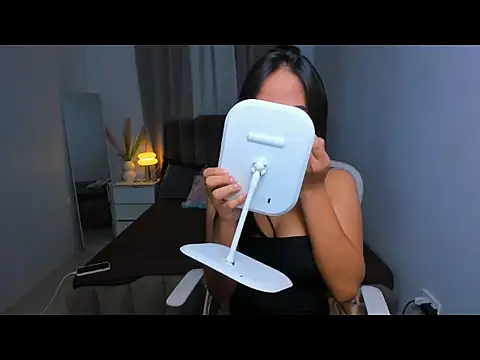 Laureen BrownXxx online show from 07/14/26, 12:00