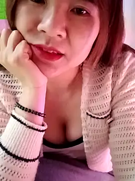 Lily-ross22 online show from 02/02/26, 05:06