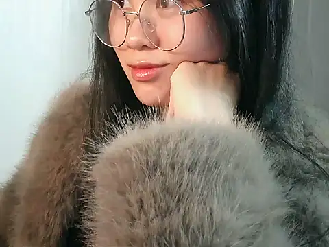 Nunaa18 online show from 12/15/25, 03:27