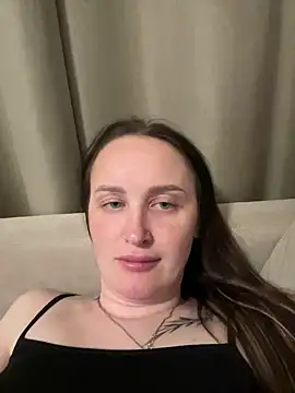 TomilaSi online show from 04/18/26, 07:40