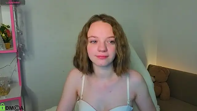 Olivia Riesz online show from 02/11/26, 01:10