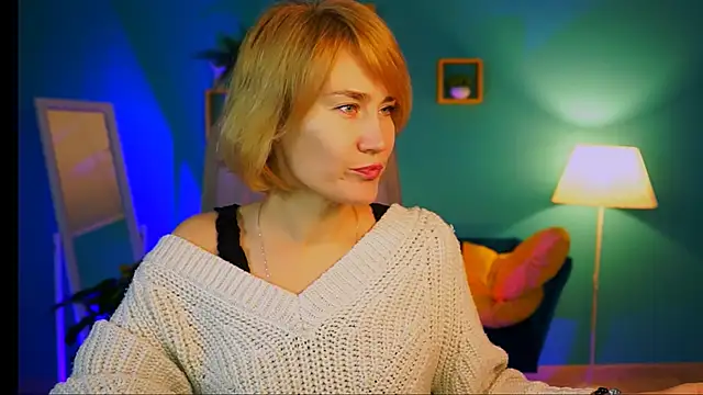 DanaRyan  online show from 12/01/25, 09:03