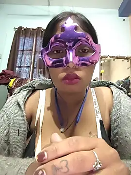 aarti03fb online show from 12/16/25, 05:12