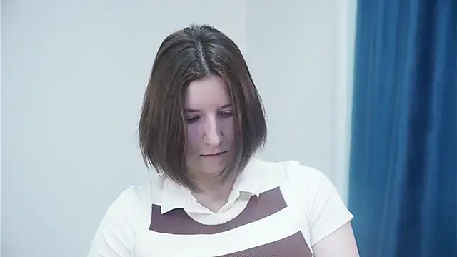 AnnalisaYeary online show from 11/25/25, 04:23