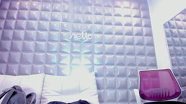 sol-angel online show from 12/20/25, 04:03