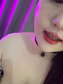 boniu-mimi online show from 12/23/25, 05:05