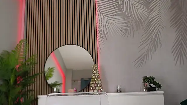 Jessy Cruz  online show from 12/23/25, 05:49