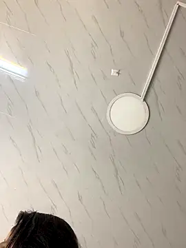 MelissaGill  online show from 12/20/25, 03:13