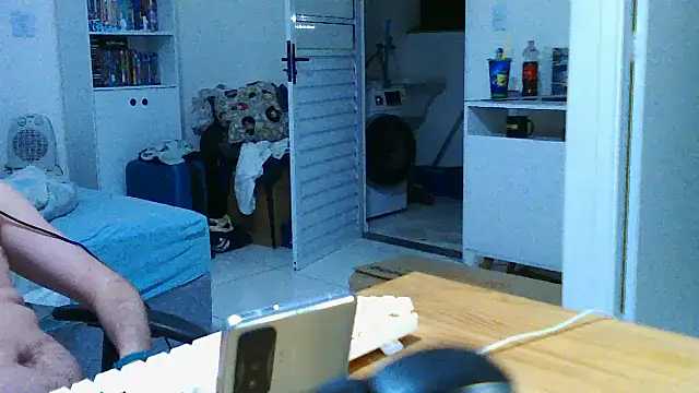 Fussador online show from 02/13/26, 05:03