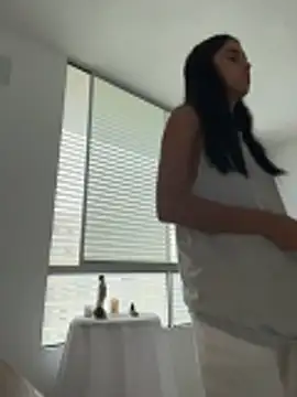 Miia moonn online show from 12/01/25, 10:53