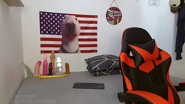 holegape online show from 12/02/25, 02:56