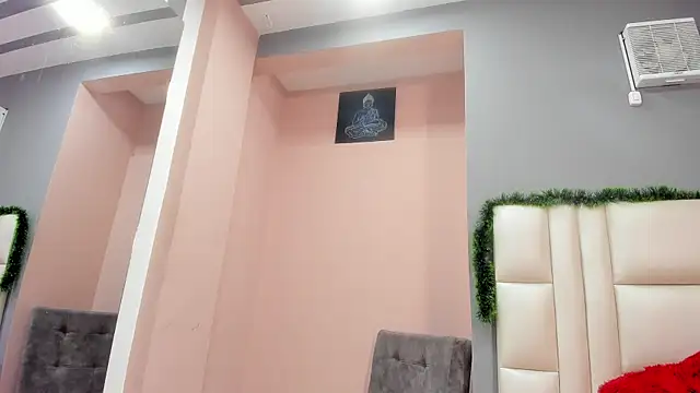 emilyy  rosse online show from 12/01/25, 06:02