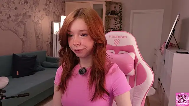 eva aria online show from 04/20/26, 08:10