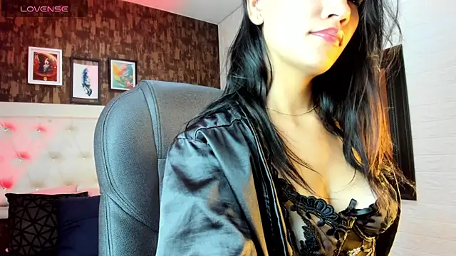 Snapshot of katty__collins chatting on 12/14/25, 10:25 katty collins online show from 12/14/25, 10:25