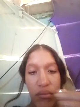 Snapshot of rachelbunny_and_kevin chatting on 12/05/25, 07:21 rachelbunny and kevin online show from 12/05/25, 07:21