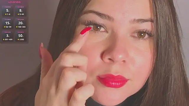 Snapshot of amyvans_ chatting on 02/10/26, 09:30 amyvans online show from 02/10/26, 09:30