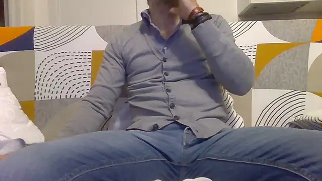 Eroshotlicker online show from 12/15/25, 09:30