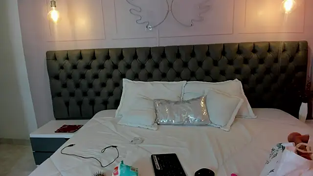 carol 69 online show from 12/21/25, 11:28