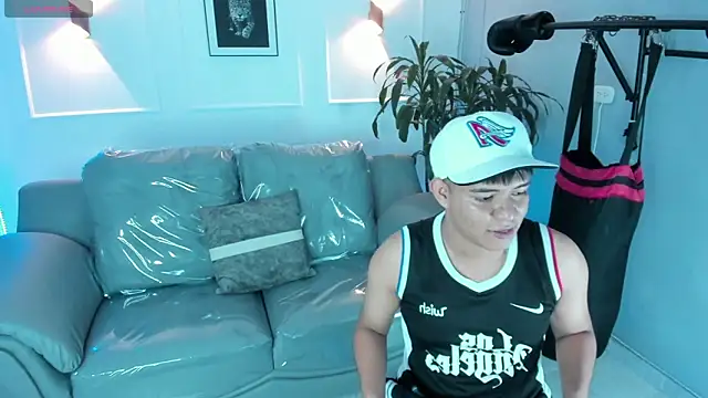 Paul 27  online show from 12/02/25, 03:12